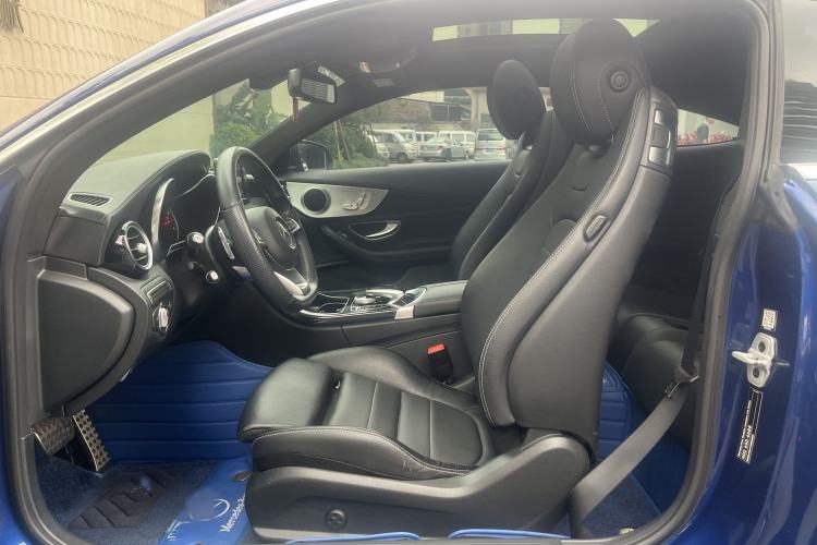 Used Mercedes-Benz C-Class 2017 C 200 4MATIC Coupe Interior 2
