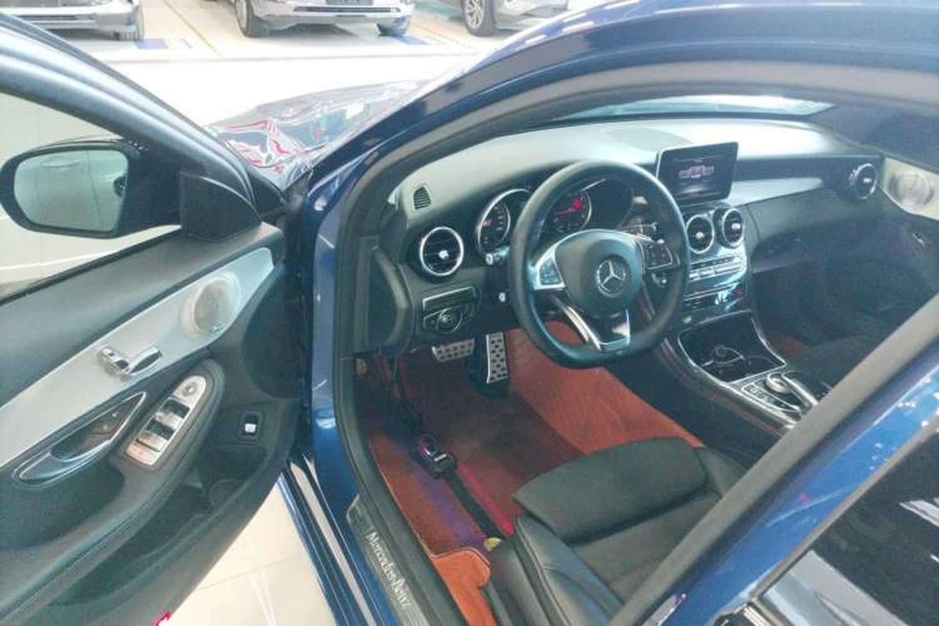Used Mercedes-Benz C-Class 2017 C 200 Sport Edition Interior 3