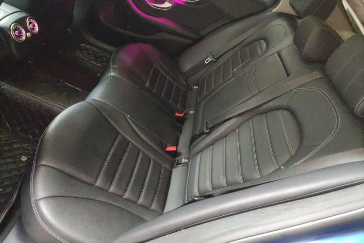 Used Mercedes-Benz C-Class 2017 Facelift C 200 L Interior 4