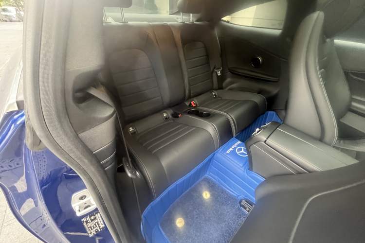 Used Mercedes-Benz C-Class 2017 C 200 4MATIC Coupe Interior 5