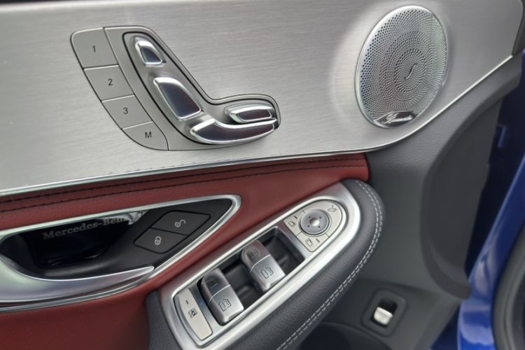Used Mercedes-Benz C-Class 2017 Restyled C 200 Sport Edition Interior 8