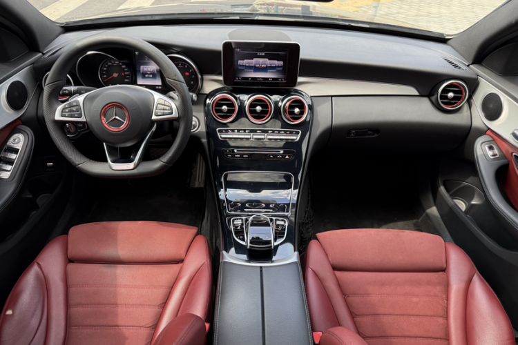 Used Mercedes-Benz C-Class 2017 Restyled C 200 Sport Edition Interior 8