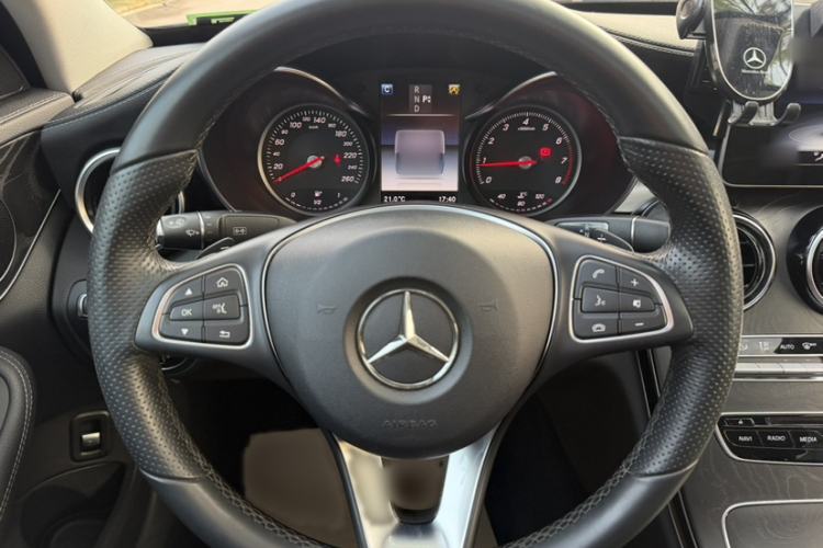 Used Mercedes-Benz C-Class 2017 C 180 L Sport Edition Interior 8