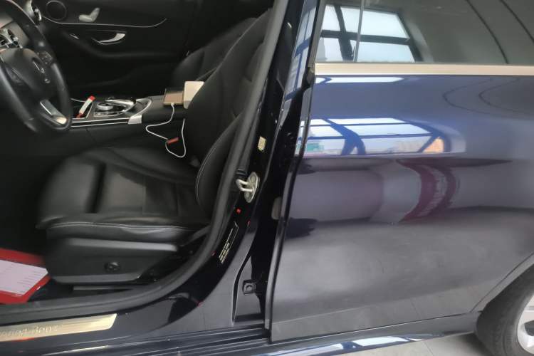 Used Mercedes-Benz C-Class 2017 Facelift C 180 Estate Left Front Seat