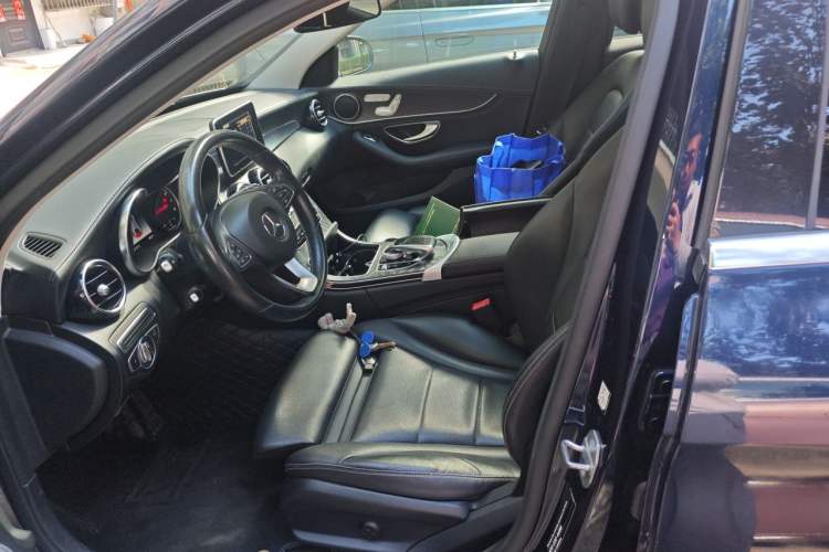 Used Mercedes-Benz C-Class 2017 Facelift C 200 L Sport Edition Left Front Seat