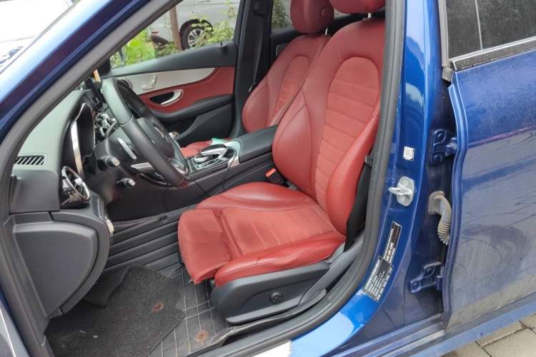 Used Mercedes-Benz C-Class 2017 Restyled C 200 Sport Edition Left Front Seat
