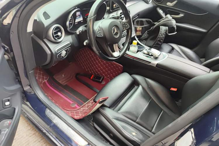 Used Mercedes-Benz C-Class 2017 C 200 station wagon Left Front Seat