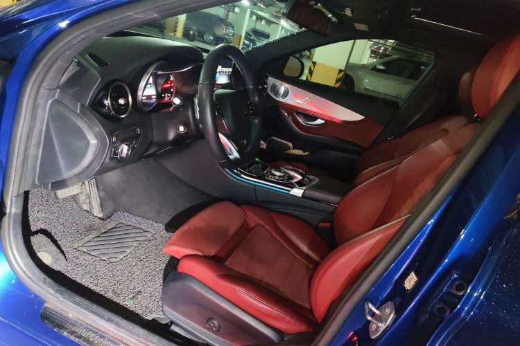 Used Mercedes-Benz C-Class 2017 Restyled C 200 Sport Edition Left Front Seat