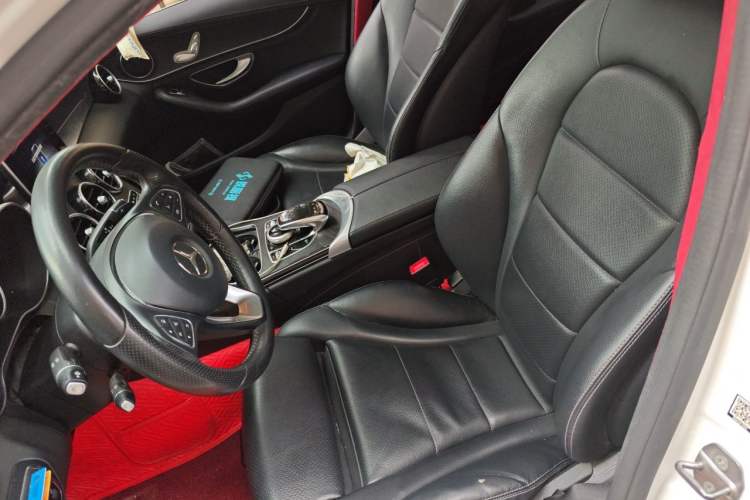 Used Mercedes-Benz C-Class 2017 Revised C 180 L Dynamic Sports Edition Left Front Seat