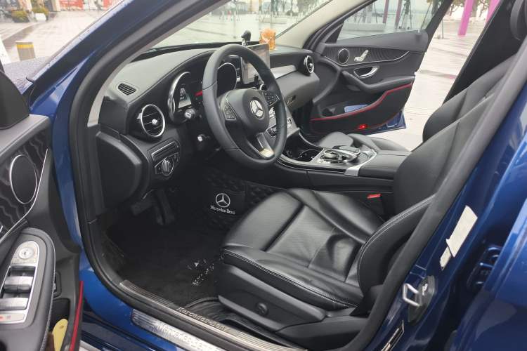 Used Mercedes-Benz C-Class 2017 Restyled C 180 L Fashion Edition Sport Version Left Front Seat