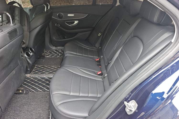 Used Mercedes-Benz C-Class 2017 Facelift C 200 L Sport Edition Left Rear Seat
