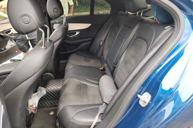 Used Mercedes-Benz C-Class 2017 C 200 Sport Edition Left Rear Seat
