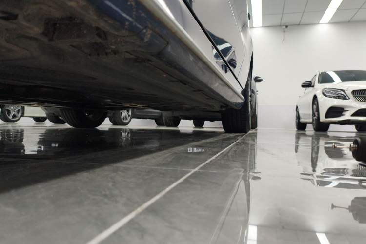 Used Mercedes-Benz C-Class 2017 Facelift C 200 L Sport Edition Left Side Sill