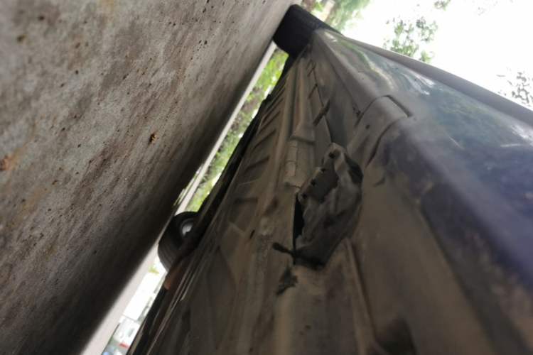 Used Mercedes-Benz C-Class 2017 C 200 L Sport Edition Left Side Sill