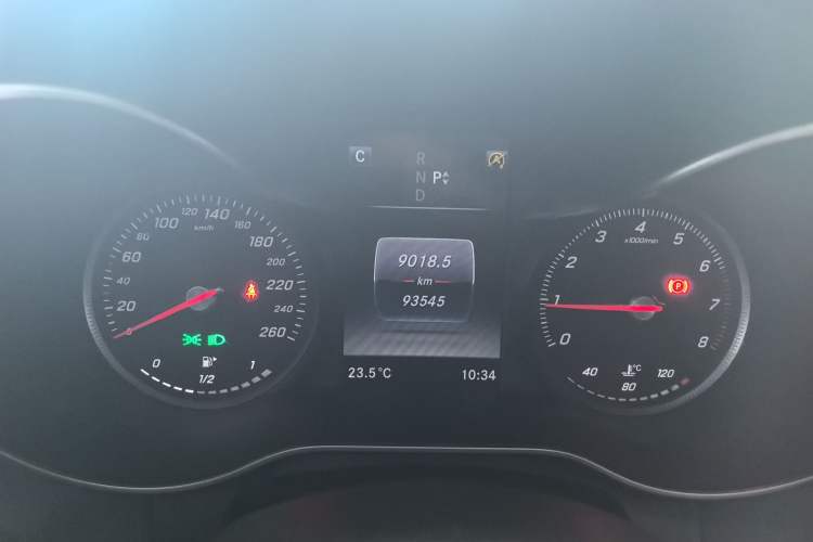 Used Mercedes-Benz C-Class 2017 C 200 Sport Edition Odometer Close Up