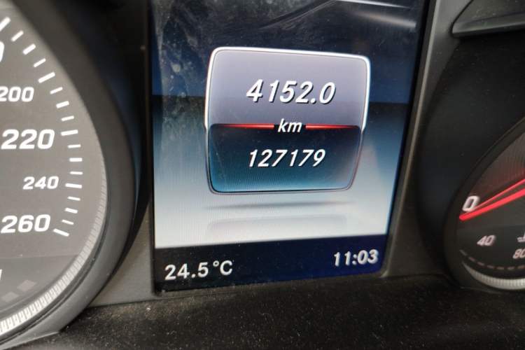 Used Mercedes-Benz C-Class 2017 C 200 Sport Edition Odometer Close Up