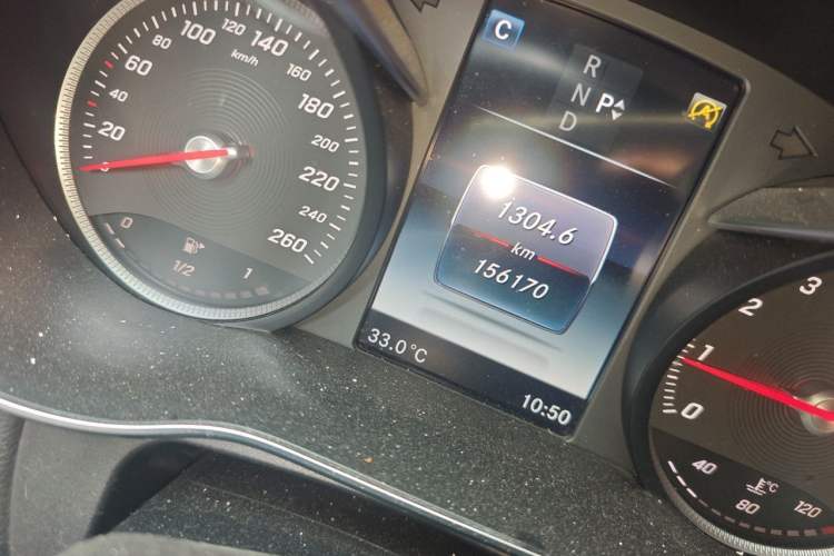 Used Mercedes-Benz C-Class 2017 Restyled C 200 Sport Edition Odometer Close Up