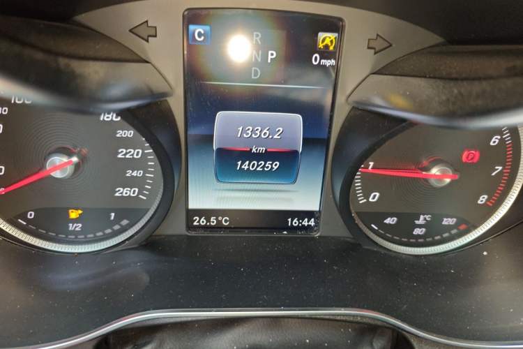 Used Mercedes-Benz C-Class 2017 Revised C 180 L Dynamic Sports Edition Odometer Close Up