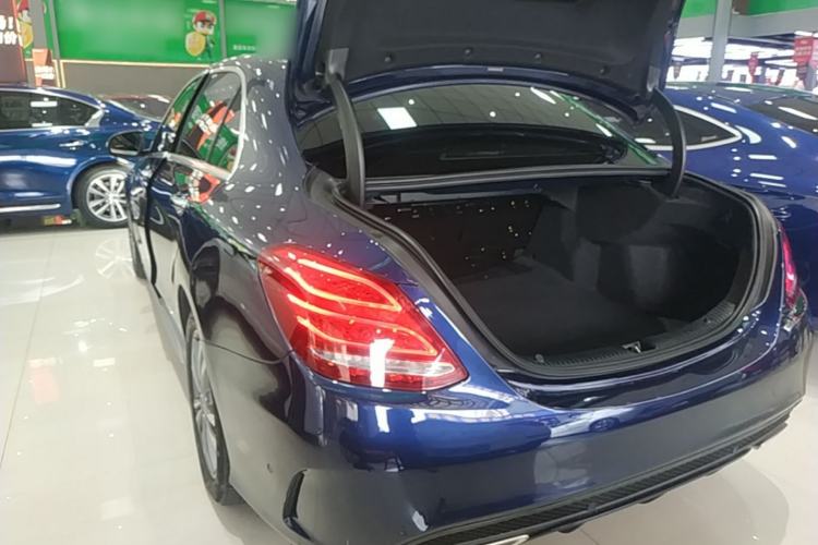 Used Mercedes-Benz C-Class 2017 Facelift C 200 L Sport Edition Rear Left 45 Deg