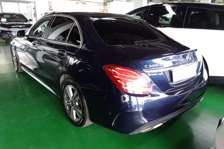 Used Mercedes-Benz C-Class 2017 Facelift C 200 L Sport Edition Rear Left 45 Deg