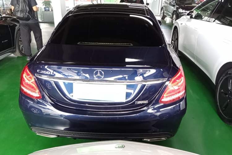Used Mercedes-Benz C-Class 2017 Facelift C 200 L Sport Edition Rear