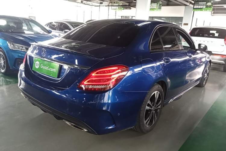 Used Mercedes-Benz C-Class 2017 Restyled C 200 Sport Edition Rear Right 45 Deg