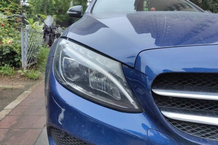 Used Mercedes-Benz C-Class 2017 Restyled C 200 Sport Edition Right Front Headlight