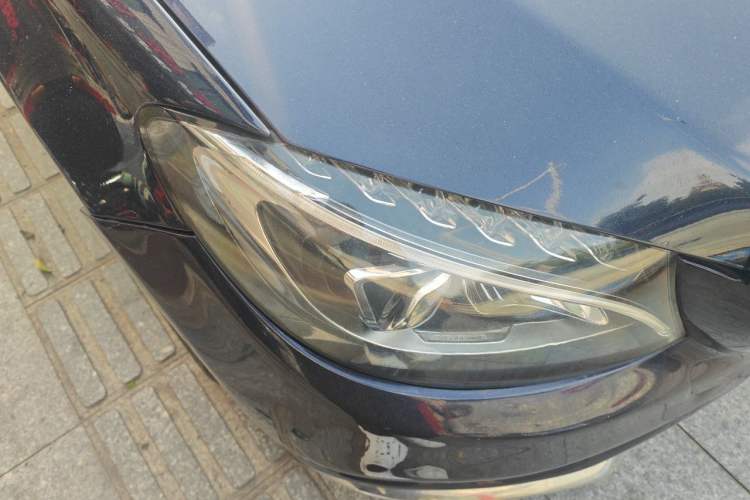 Used Mercedes-Benz C-Class 2017 Facelift C 200 L Sport Edition Right Front Headlight