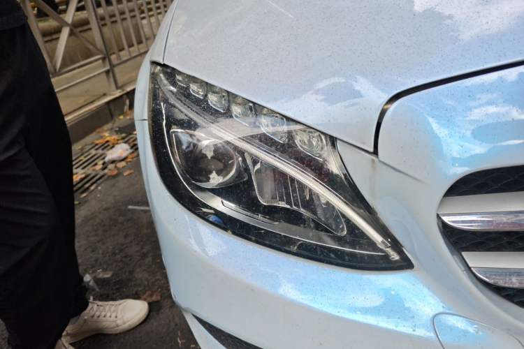 Used Mercedes-Benz C-Class 2017 Revised C 180 L Dynamic Sports Edition Right Front Headlight