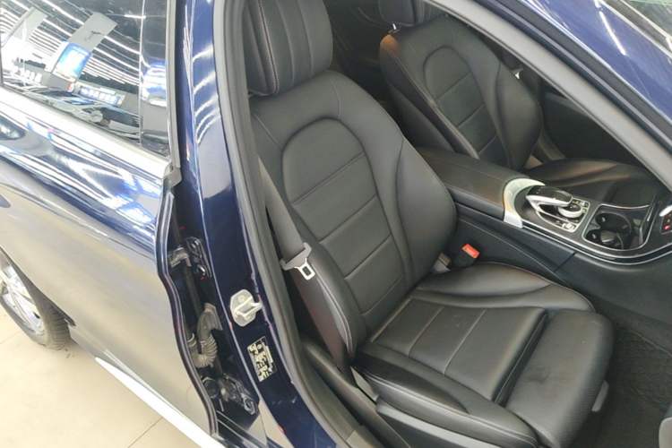 Used Mercedes-Benz C-Class 2017 C 200 L Sport Edition Right Front Seat