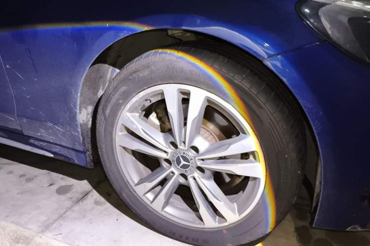 Used Mercedes-Benz C-Class 2017 Facelift C 200 L Sport Edition Right Front Wheel Hub