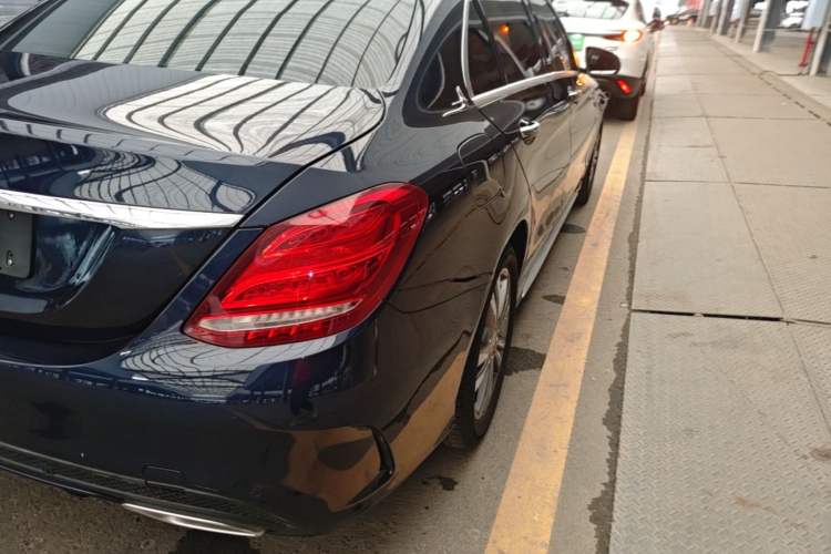 Used Mercedes-Benz C-Class 2017 Facelift C 200 L Sport Edition Right Rear Taillight