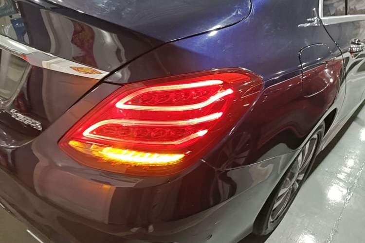 Used Mercedes-Benz C-Class 2017 Facelift C 200 L Sport Edition Right Rear Taillight