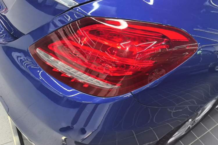 Used Mercedes-Benz C-Class 2017 Revised C 180 L Dynamic Sports Edition Right Rear Taillight