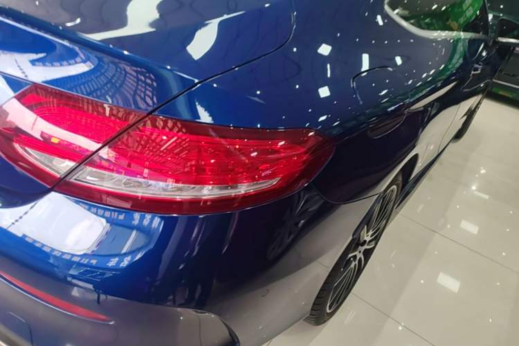 Used Mercedes-Benz C-Class 2017 C 200 4MATIC Coupe Right Rear Taillight