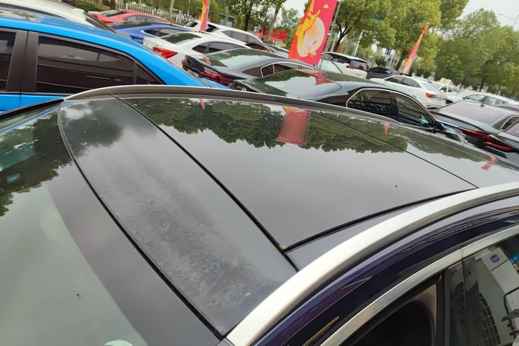 Used Mercedes-Benz C-Class 2017 C 200 station wagon Roof