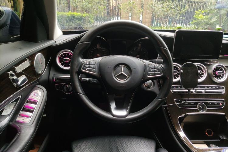 Used Mercedes-Benz C-Class 2017 Facelift C 200 L Steering Wheel