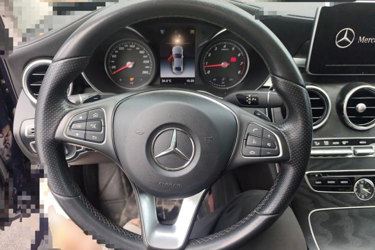 Used Mercedes-Benz C-Class 2017 Facelift C 200 L Sport Edition Steering Wheel