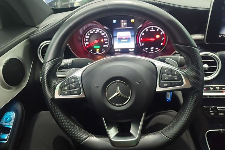 Used Mercedes-Benz C-Class 2017 C 200 4MATIC Coupe Steering Wheel