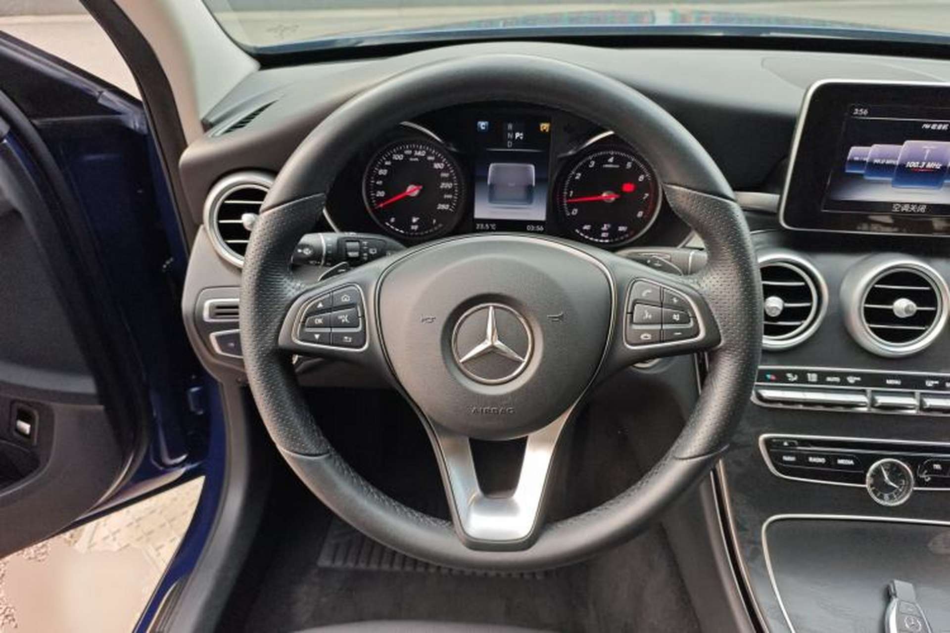 Used Mercedes-Benz C-Class 2017 C 200 station wagon Steering Wheel