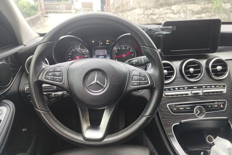 Used Mercedes-Benz C-Class 2017 C 200 L Sport Edition Steering Wheel