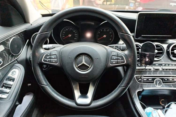 Used Mercedes-Benz C-Class 2017 C 200 L Sport Edition Steering Wheel