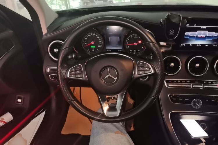 Used Mercedes-Benz C-Class 2017 C 180 L Sport Edition Steering Wheel