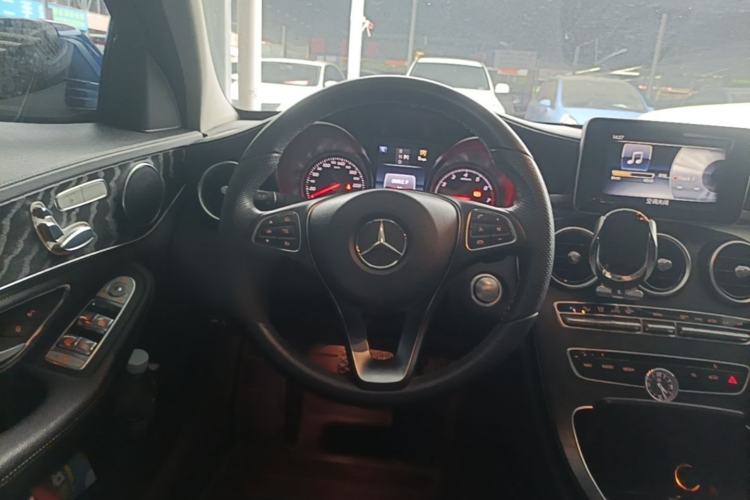 Used Mercedes-Benz C-Class 2017 C 200 L Sport Edition Steering Wheel