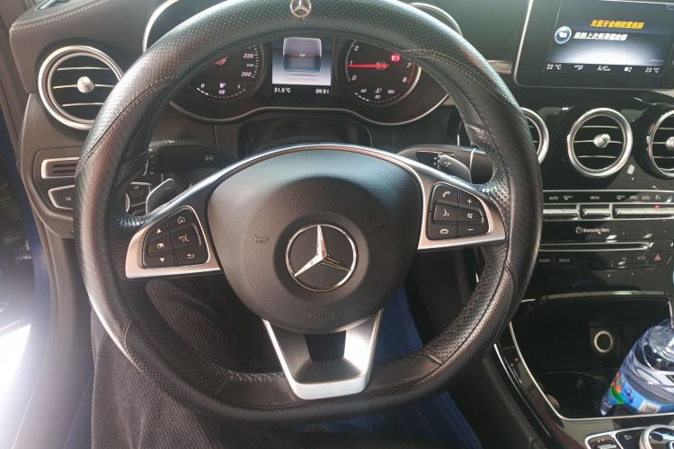 Used Mercedes-Benz C-Class 2017 C 200 4MATIC Coupe Steering Wheel