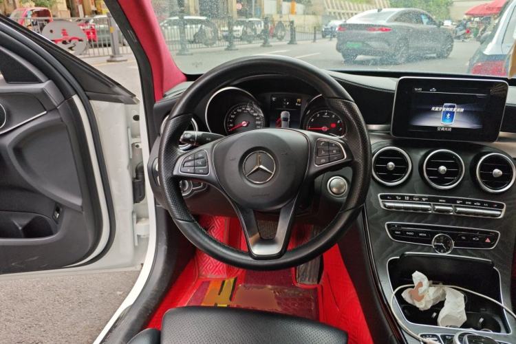 Used Mercedes-Benz C-Class 2017 Revised C 180 L Dynamic Sports Edition Steering Wheel