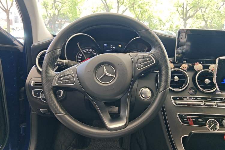 Used Mercedes-Benz C-Class 2017 C 180 L Sport Edition Steering Wheel