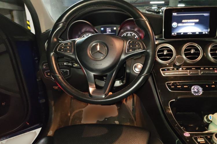 Used Mercedes-Benz C-Class 2017 Facelift C 200 L 4MATIC Steering Wheel