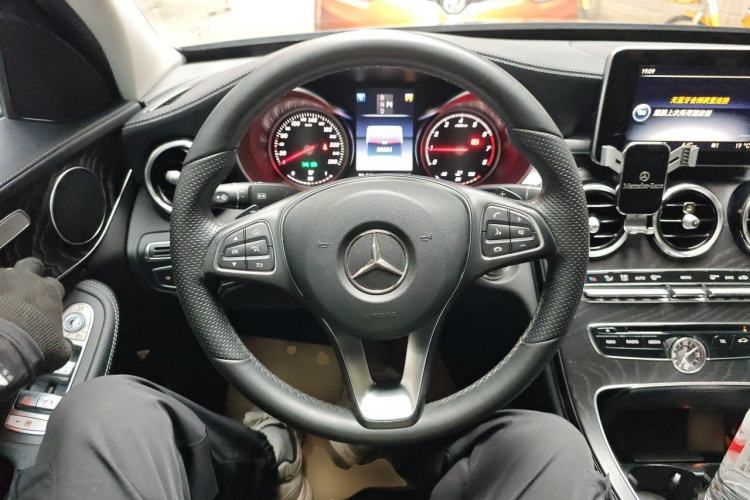 Used Mercedes-Benz C-Class 2017 C 200 L Sport Edition Steering Wheel