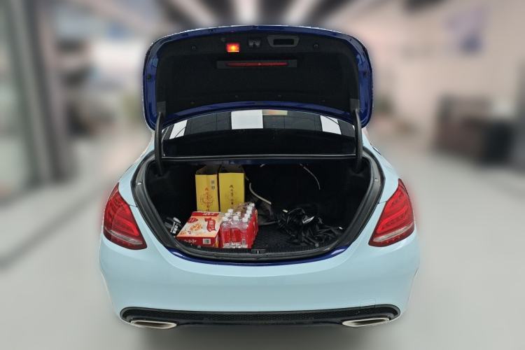 Used Mercedes-Benz C-Class 2017 Restyled C 200 Sport Edition Trunk